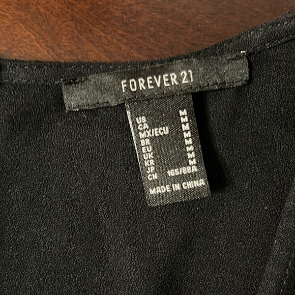 FOREVER 21 Black Deep Plunging V Dress - Picture 6 of 7